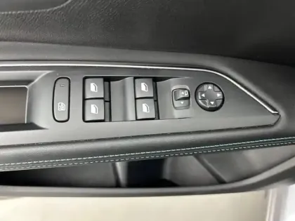 Photo 44 Peugeot 5008  BlueHDi 130ch S&S EAT8