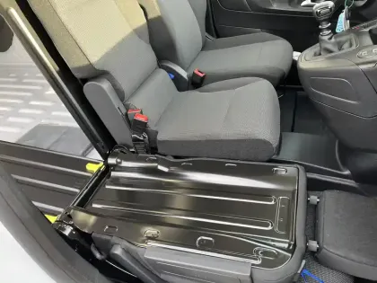 Photo 18 Peugeot Partner  FOURGON M 650 KG BLUEHDI 100 S&S BVM6