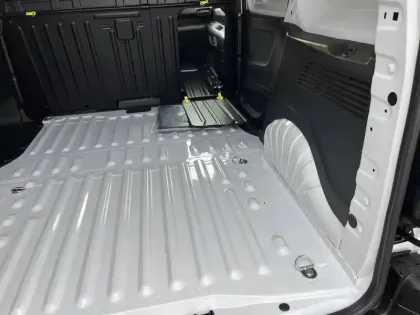 Photo 19 Peugeot Partner  FOURGON M 650 KG BLUEHDI 100 S&S BVM6