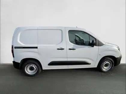 Photo 78 Peugeot Partner  FOURGON M 650 KG BLUEHDI 100 S&S BVM6