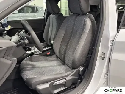 Photo 15 Peugeot 208  Hybrid 110 e-DCS6