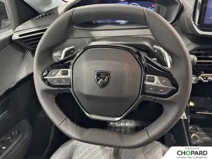 Photo 12 Peugeot 208  Hybrid 110 e-DCS6