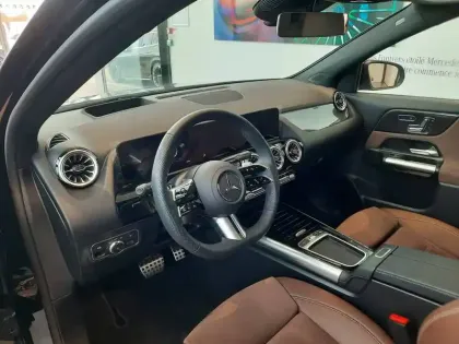 Photo 8 Mercedes GLA  250 e Hybrid EQ 8G-DCT