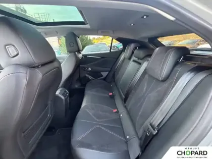 Photo 42 DS DS 4  Hybride E-Tense 225 EAT8