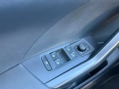 Photo 19 Volkswagen T-cross  1.0 TSI 110 Start/Stop BVM6