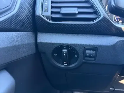 Photo 18 Volkswagen T-cross  1.0 TSI 110 Start/Stop BVM6