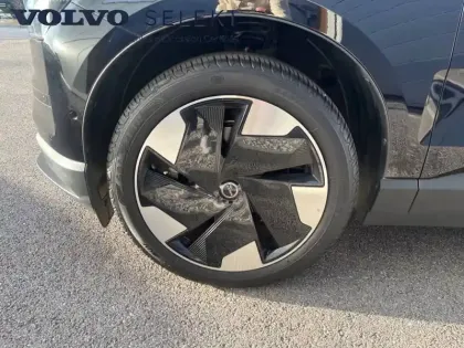 Photo 12 Volvo Ex30  Single Extended Range 272 ch 1EDT