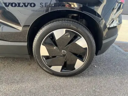 Photo 13 Volvo Ex30  Single Extended Range 272 ch 1EDT