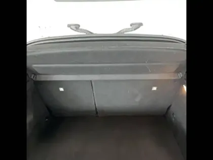 Photo 11 Renault Clio  E-Tech 140