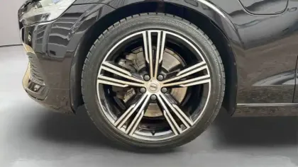 Photo 53 Volvo S60  T6 Twin Engine 253 + 87 ch Geartronic 8