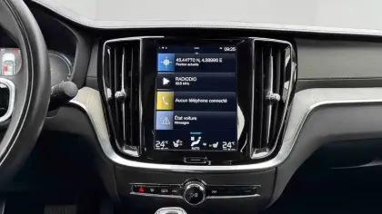 Photo 15 Volvo S60  T6 Twin Engine 253 + 87 ch Geartronic 8