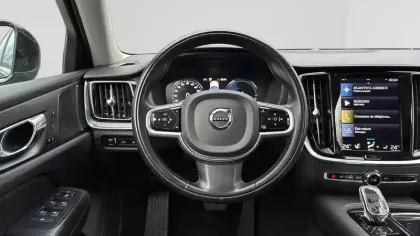 Photo 11 Volvo S60  T6 Twin Engine 253 + 87 ch Geartronic 8