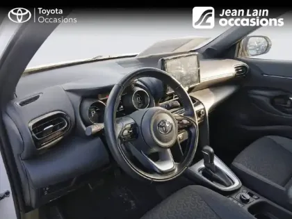 Photo 10 Toyota Yaris  Cross Hybride 116h AWD-i