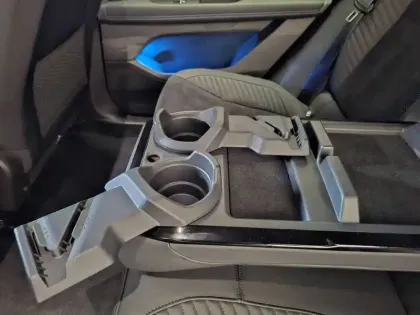 Photo 21 Renault Rafale  E-Tech full hybrid 200