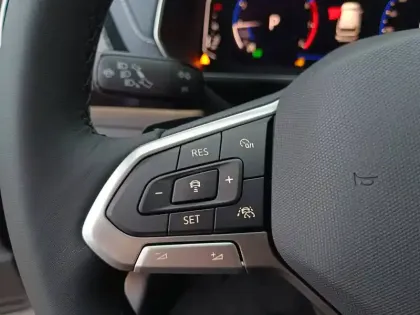 Photo 14 Volkswagen T-cross  1.0 TSI 115 Start/Stop DSG7