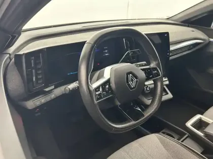 Photo 24 Renault Megane  E-Tech EV60 220 ch optimum charge