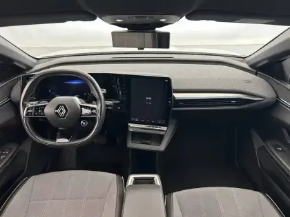 Photo 33 Renault Megane  E-Tech EV60 220 ch optimum charge