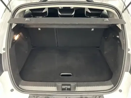 Photo 31 Renault Captur  TCe 140 EDC - 21