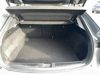 Photo 11 Renault Rafale  E-Tech full hybrid 200 ch