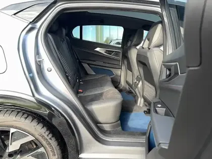 Photo 15 Renault Rafale  E-Tech full hybrid 200ch