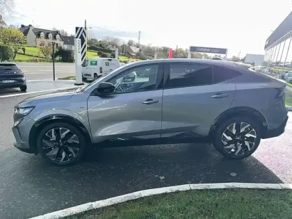 Photo 1 Renault Rafale  E-Tech full hybrid 200ch