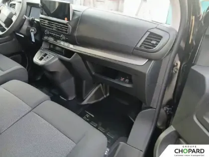 Photo 44 Peugeot Expert  FGN M BLUEHDI 145 S&S EAT8