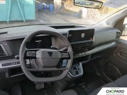 Photo 43 Peugeot Expert  FGN M BLUEHDI 145 S&S EAT8