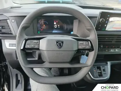 Photo 47 Peugeot Expert  FGN M BLUEHDI 145 S&S EAT8