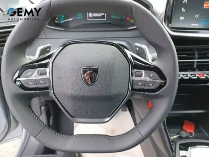 Photo 27 Peugeot 208  Hybrid 110 e-DCS6