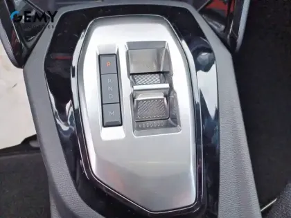 Photo 13 Peugeot 208 Gén. II Ph2 Style 5