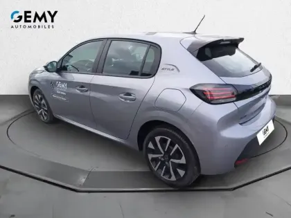 Photo 22 Peugeot 208  Hybrid 110 e-DCS6