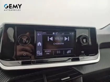 Photo 12 Peugeot 208  PureTech 75 S&S BVM5