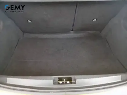 Photo 27 Peugeot 208  PureTech 75 S&S BVM5