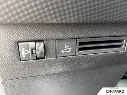 Photo 27 DS DS 4 N°4 Hybride 145 e-DCT6