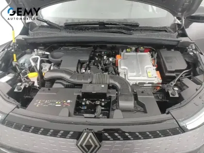 Photo 33 Renault Captur  E-Tech full hybrid 145 ch