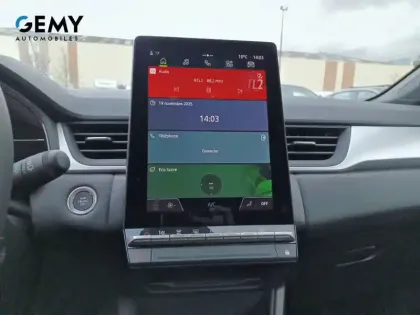 Photo 13 Renault Captur  E-Tech full hybrid 145 ch