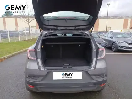 Photo 5 Renault Captur  E-Tech full hybrid 145 ch