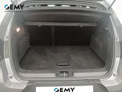 Photo 27 Renault Captur  E-Tech full hybrid 145 ch