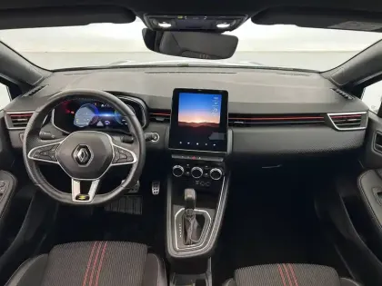 Photo 25 Renault Clio  E-Tech hybride 145