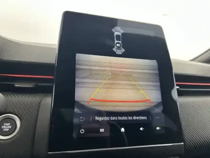 Photo 19 Renault Clio  E-Tech hybride 145