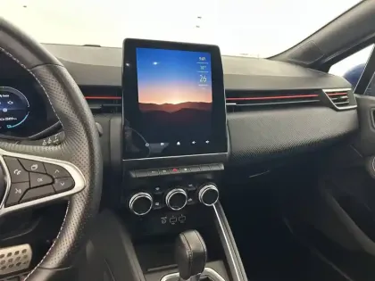 Photo 11 Renault Clio  E-Tech hybride 145