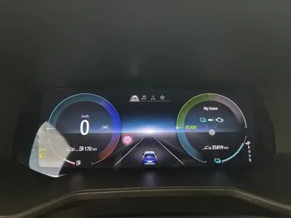 Photo 16 Renault Clio  E-Tech hybride 145