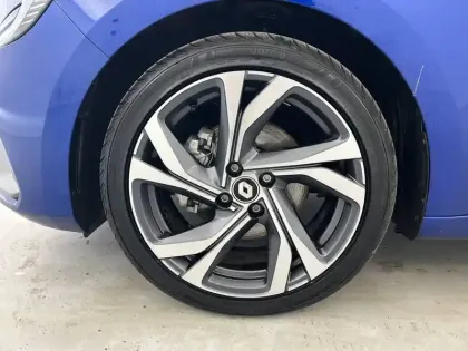 Photo 18 Renault Clio  E-Tech hybride 145