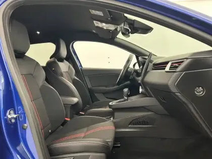 Photo 13 Renault Clio  E-Tech hybride 145