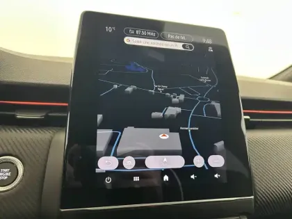 Photo 23 Renault Clio  E-Tech hybride 145