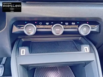 Photo 78 Citroën C4  PureTech 130 S&S EAT8