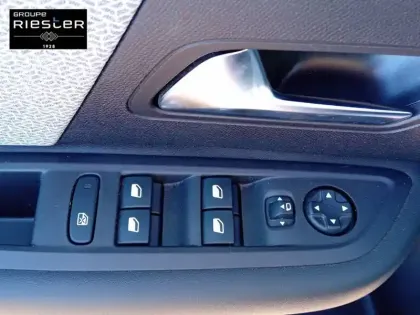 Photo 44 Citroën C4  PureTech 130 S&S EAT8