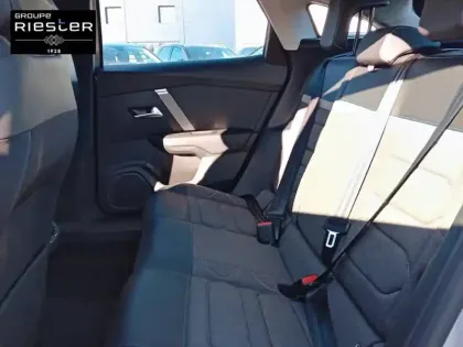 Photo 11 Citroën C4  PureTech 130 S&S EAT8