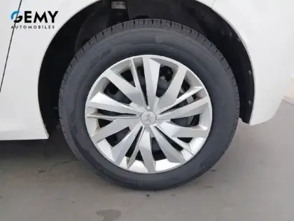 Photo 10 Peugeot 208  BlueHDi 100 S&S BVM6