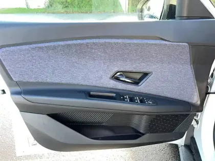 Photo 10 Renault 5 Renault  E-Tech Electrique 10 ch autonomie confort